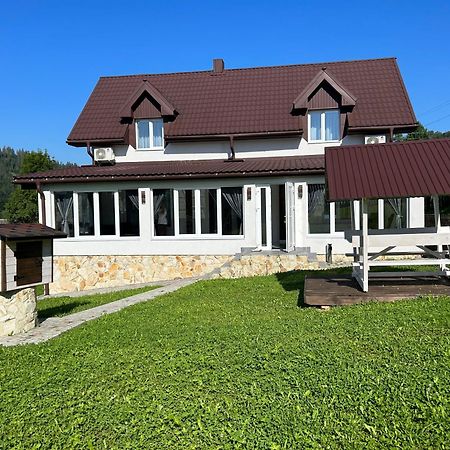 Вілла Смерекова Хата Pilipets Exterior foto